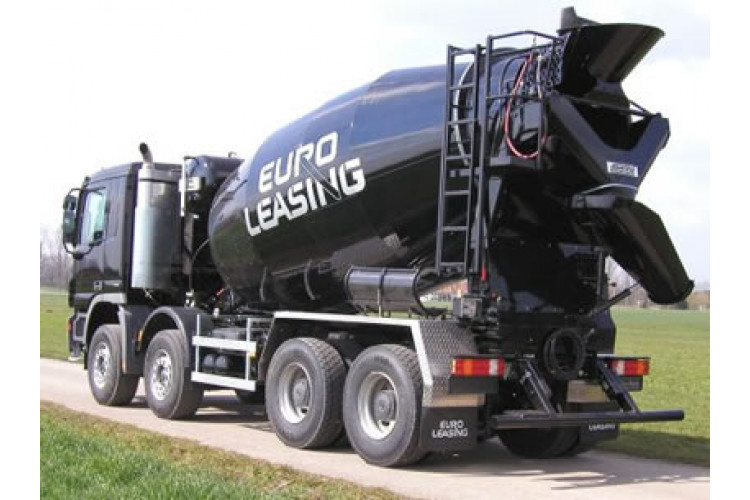 Автобетонозмішувач P 10